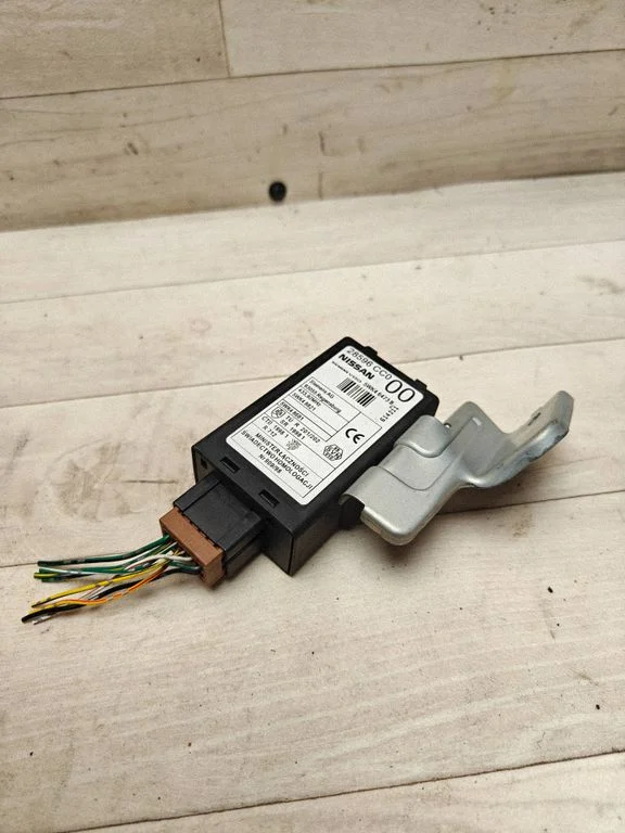 Centrālās slēgšanas vadības bloks – Nissan Murano Z50 (2002-2008)
