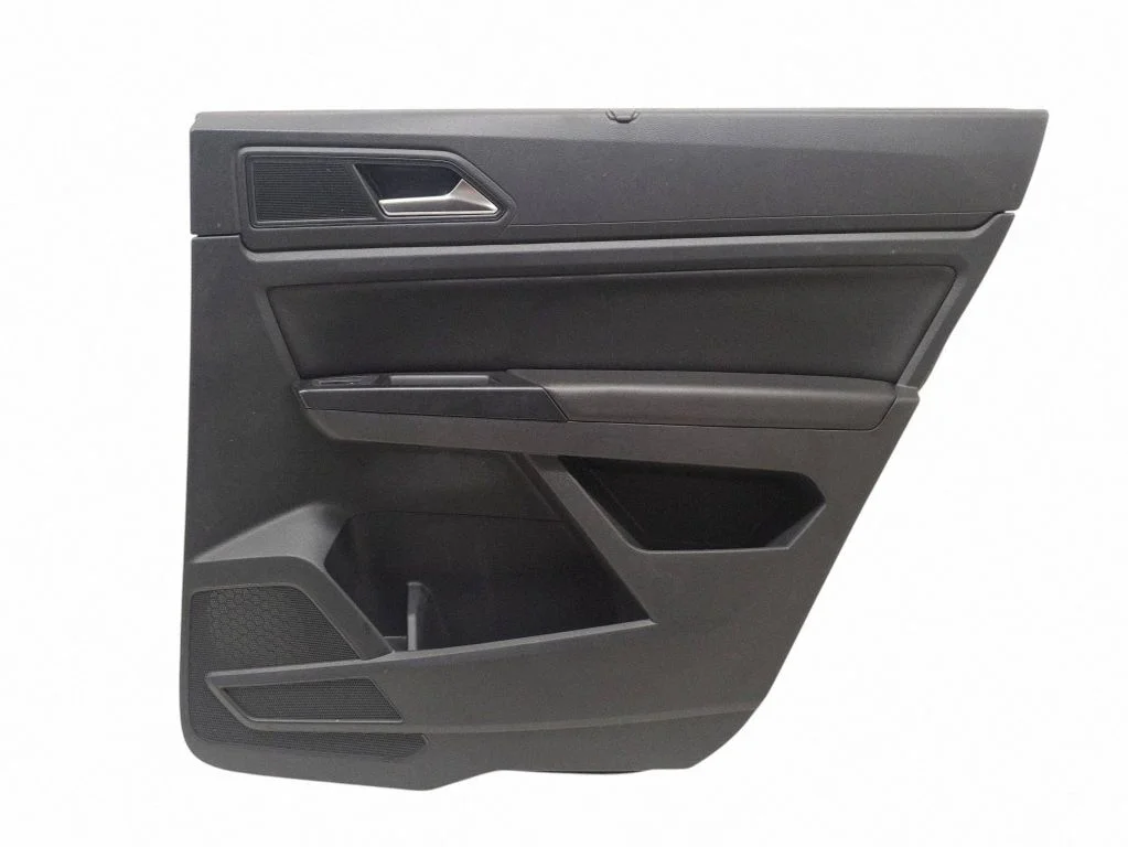 Rear door card panel trim – Volkswagen Atlas Cross Sport (2020-)