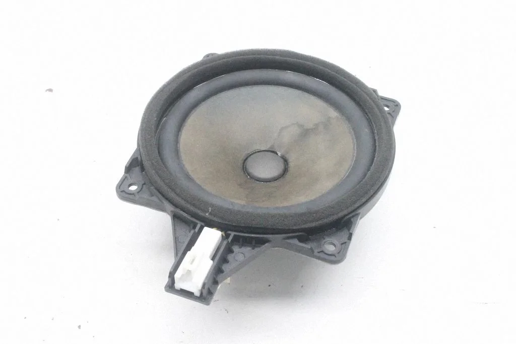 Rear door speaker – KIA Optima (2010-2015)