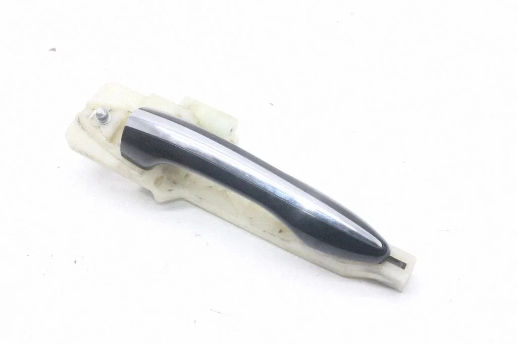 Rear door exterior handle – KIA Optima (2010-2015)