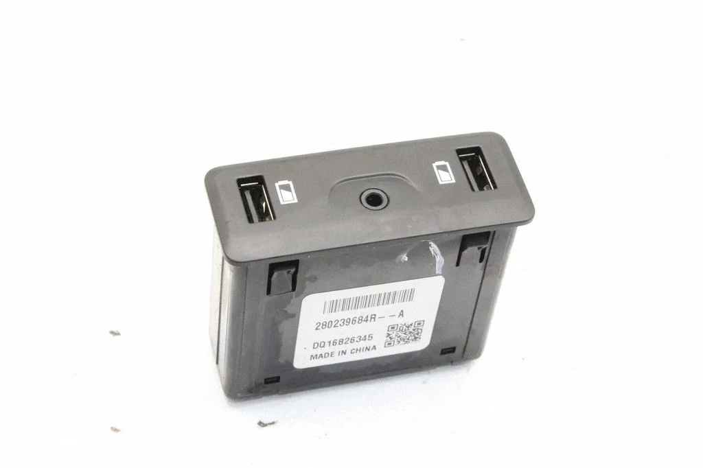 AUX in-socket connector – Renault Talisman (2015-)