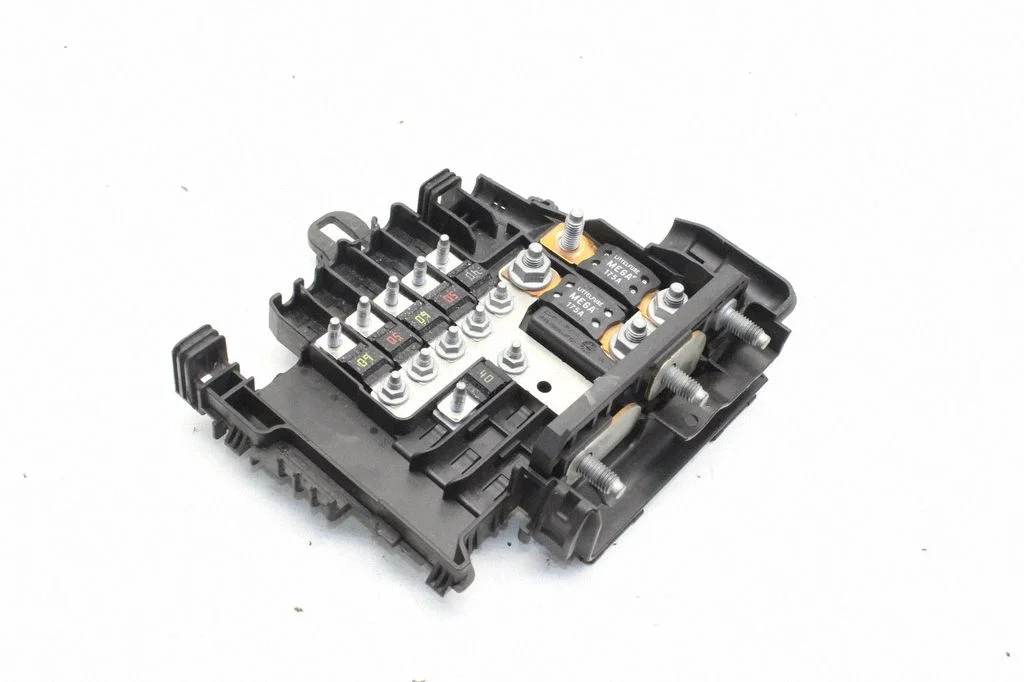 Current control relay – Volvo V60 (2013-2018)