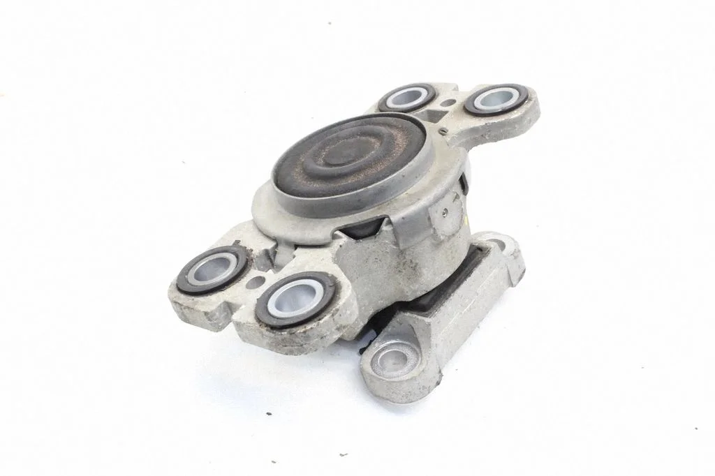 Engine mount bracket – Volvo V60 (2013-2018)