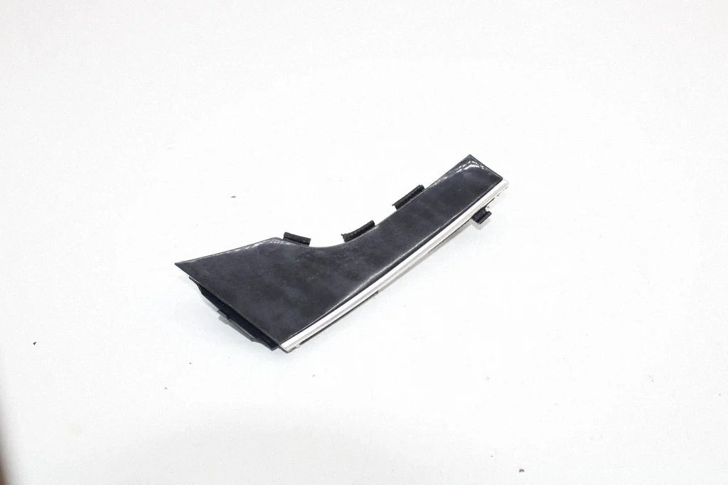 Dashboard glove box trim – Hyundai ix55 ix 55 (2006-2012)
