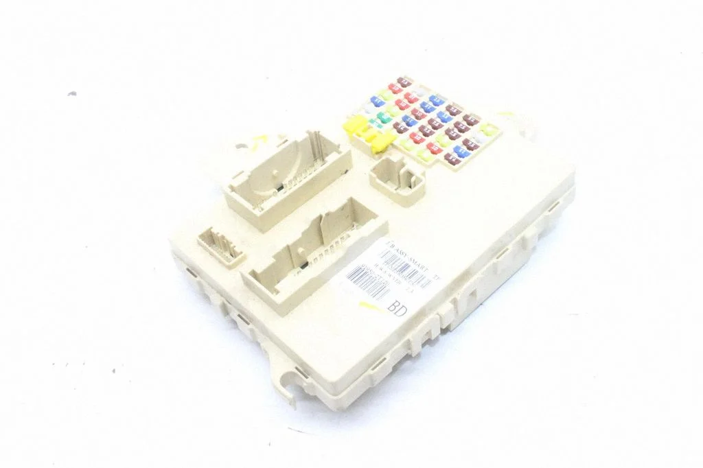 Fuse module – KIA Optima (2010-2015)