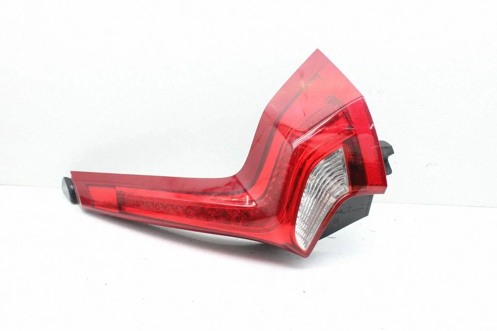 Lampa tylna w błotniku – Volvo V60 (2013-2018)