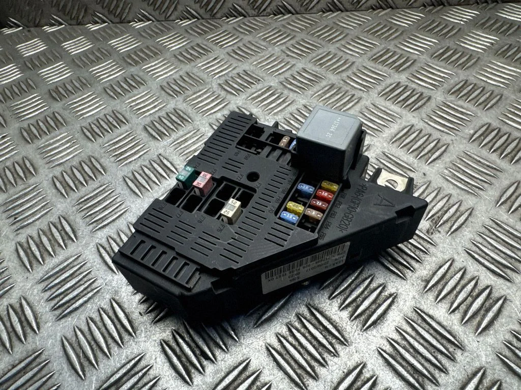 Fuse module – Volvo XC90 (2014-)