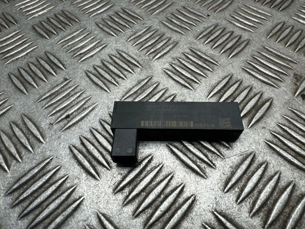 Wzmacniacz antenowy – Volvo XC90 (2014-)