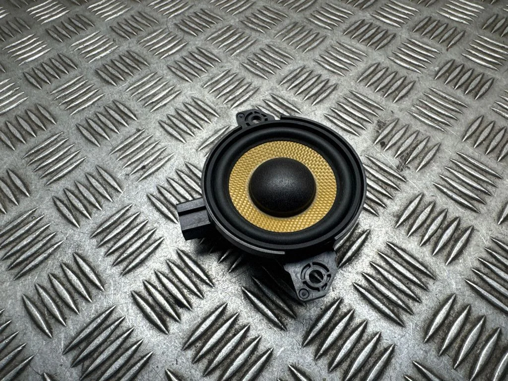Rear door speaker – Volvo XC90 (2014-)